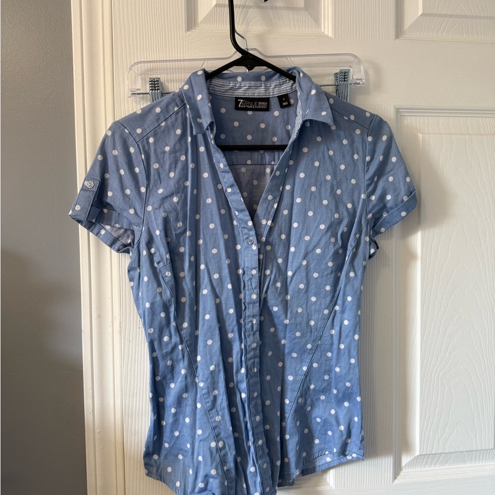 New York & Company Light Blue Polka Dot Button-Down Shirt